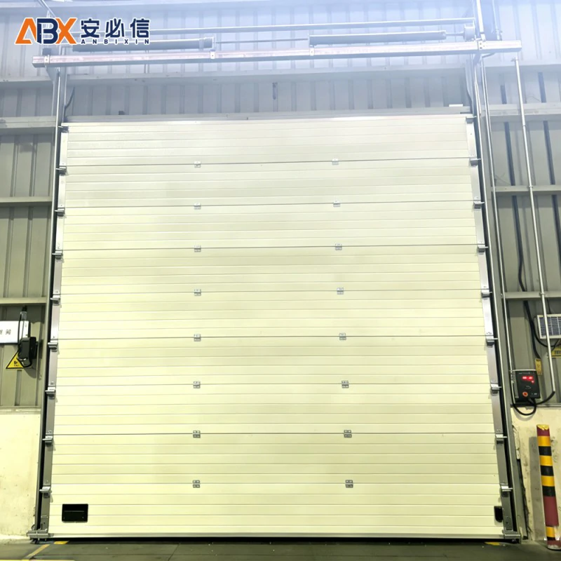雅安市分段式滑升门